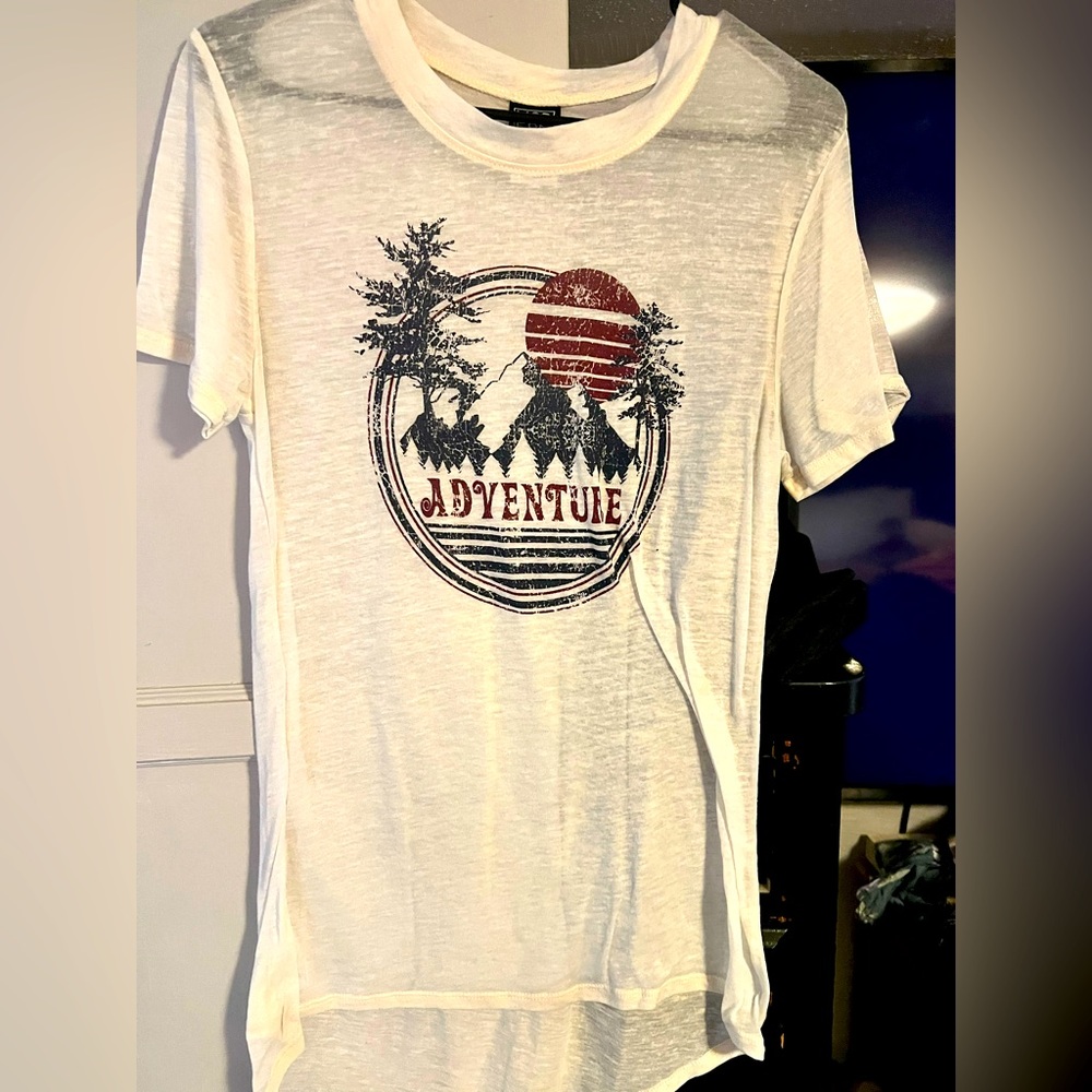 Women’s shirt